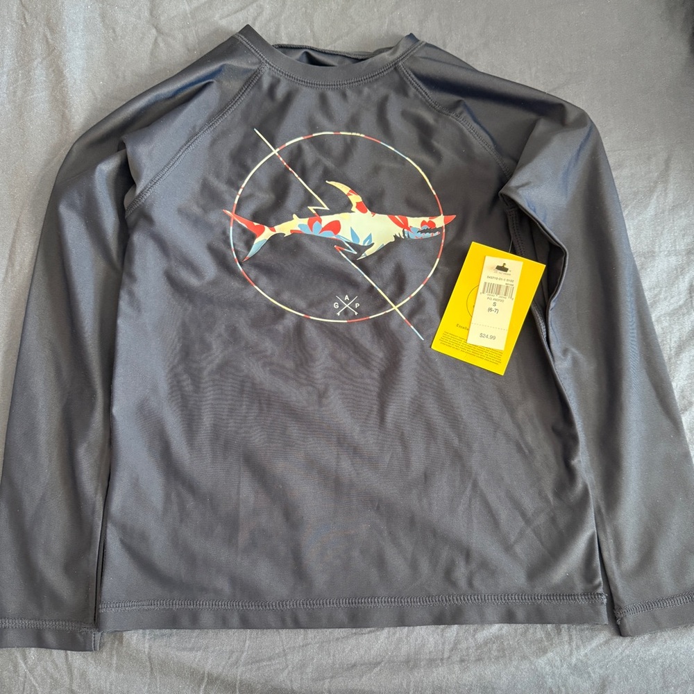 Gap rashguard